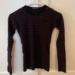 Brandy Melville striped long-sleeve 🖤